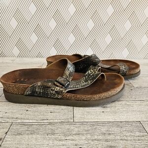 Mephisto Womens Helen Slide Leather Thong Sandals Silver Faux Snake Size 38 / 8